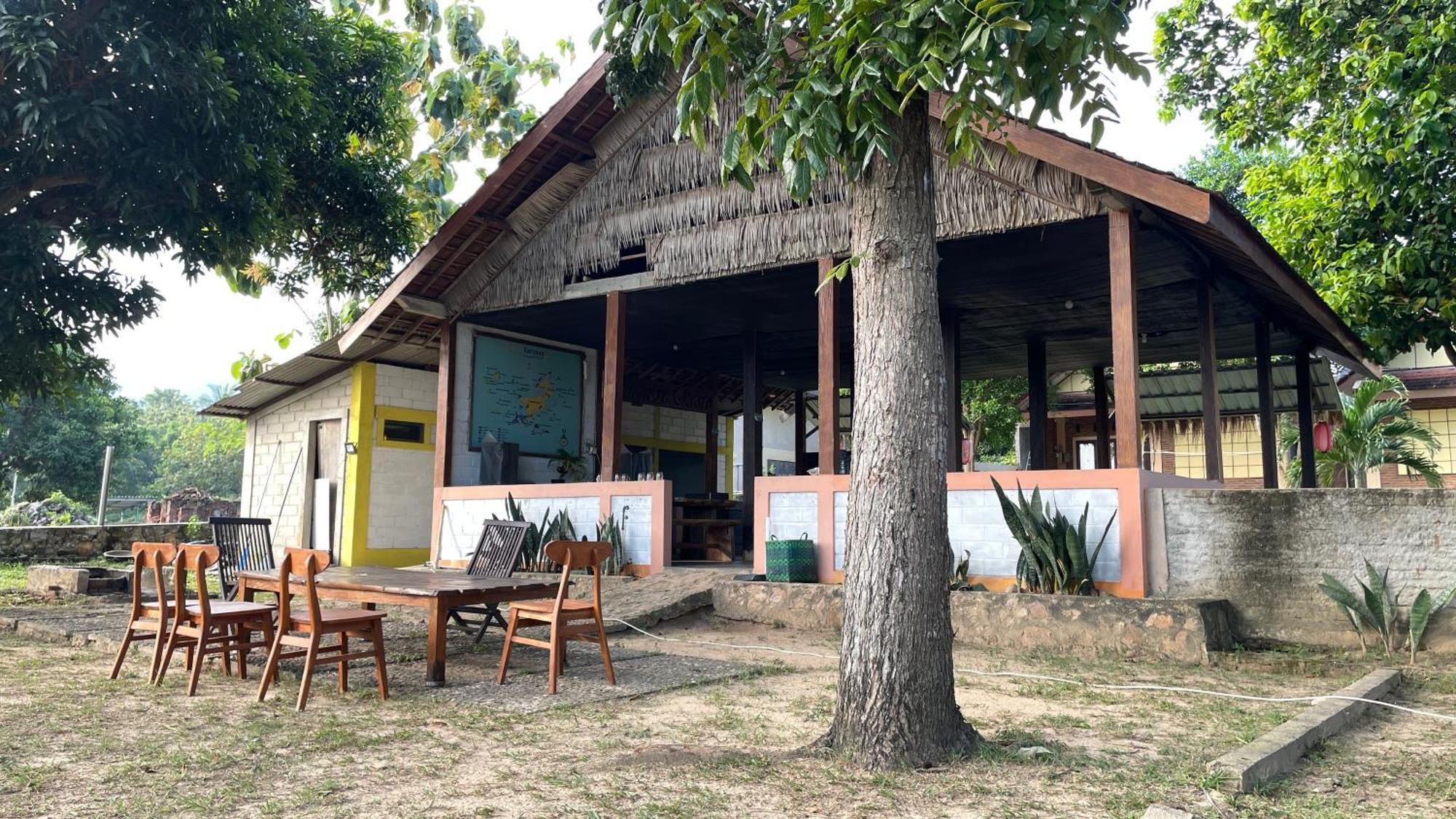 Mangrove Inn Karimunjawa Kültér fotó