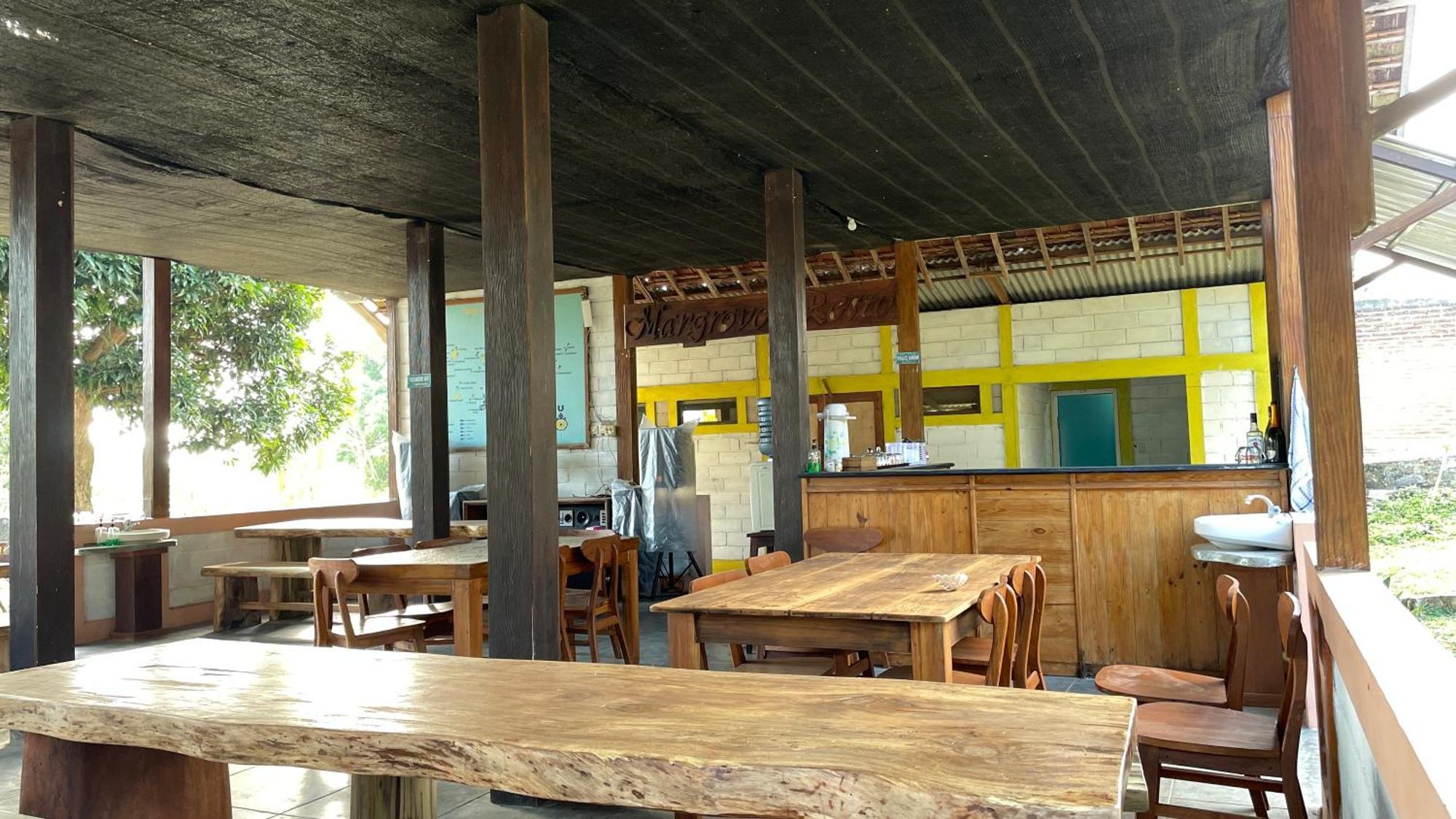 Mangrove Inn Karimunjawa Kültér fotó