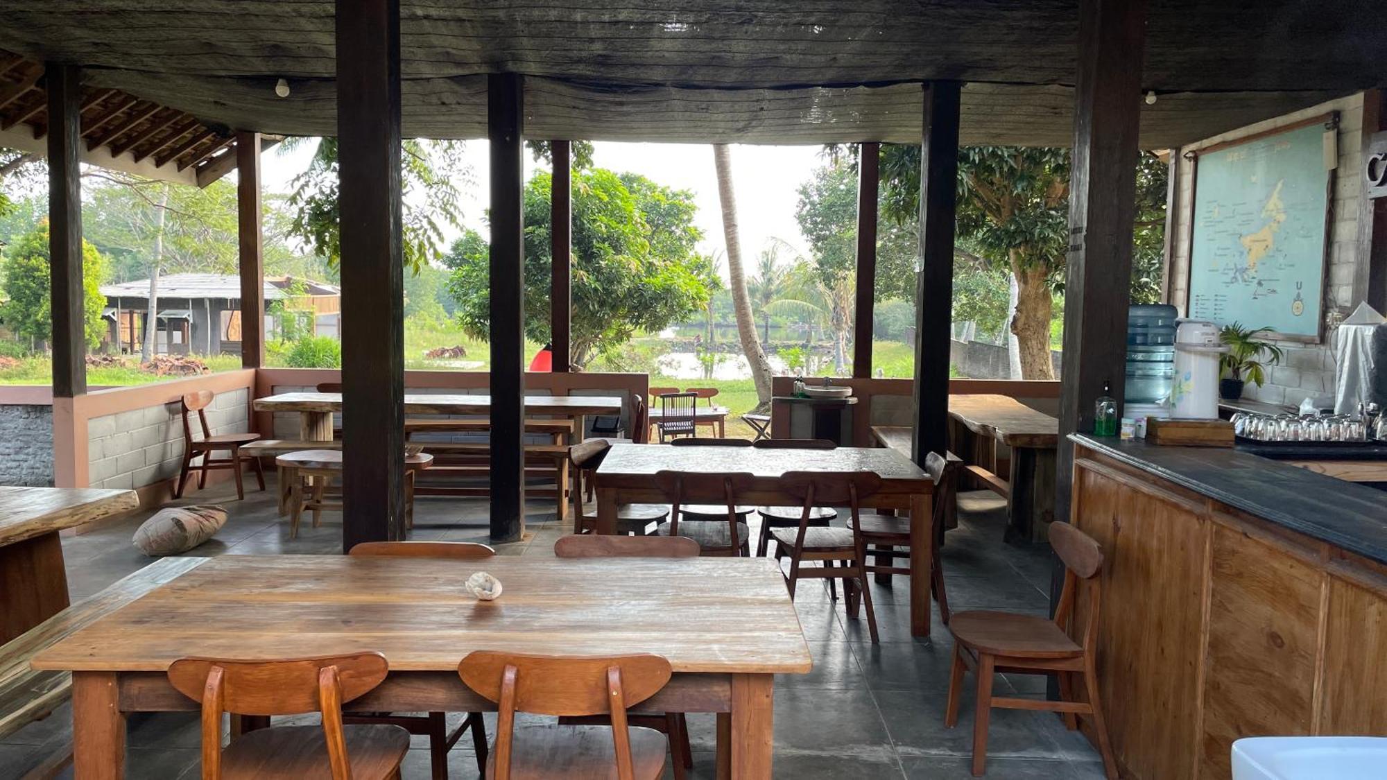Mangrove Inn Karimunjawa Kültér fotó