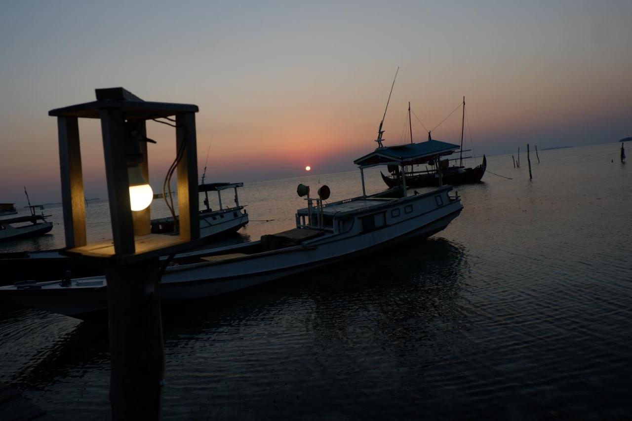 Mangrove Inn Karimunjawa Kültér fotó